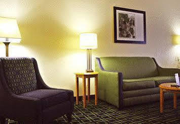 Fairfield & By Marriott 3*